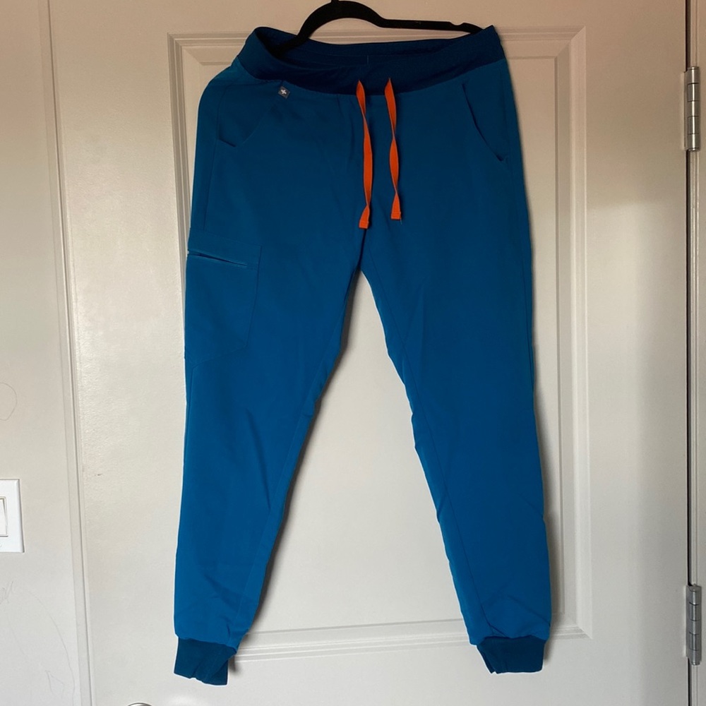 figs joggers